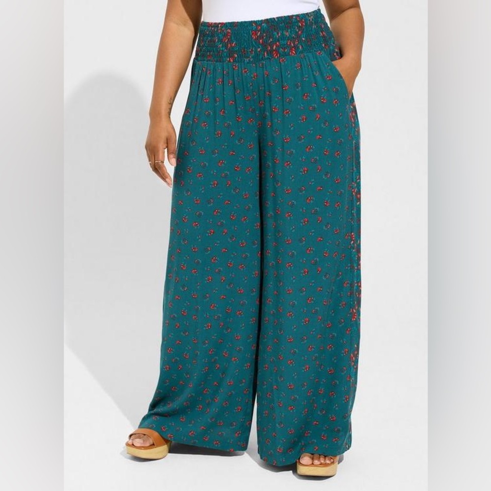Torrid Teal and Red Floral Pattern pants